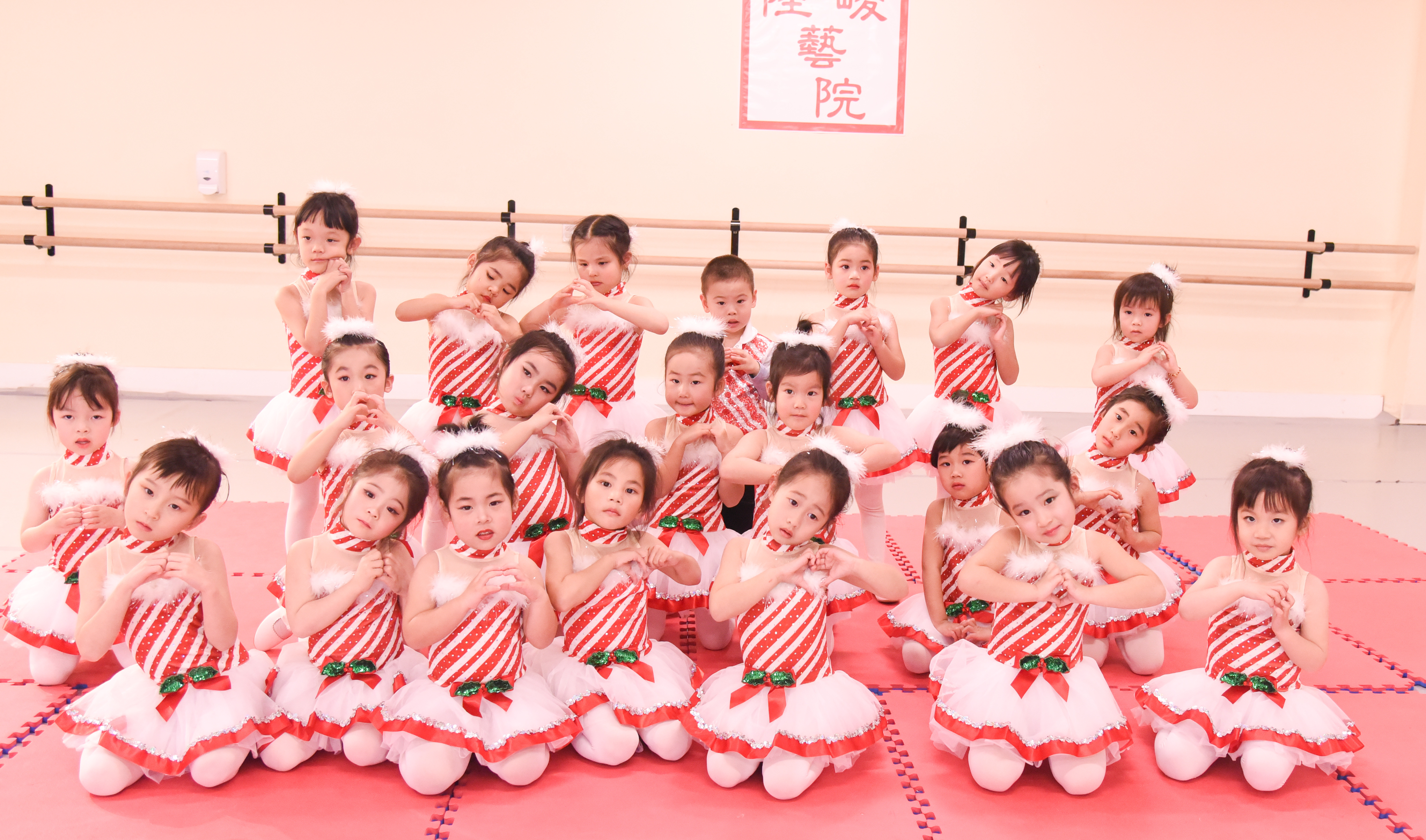 Little Angels 圣诞宝贝